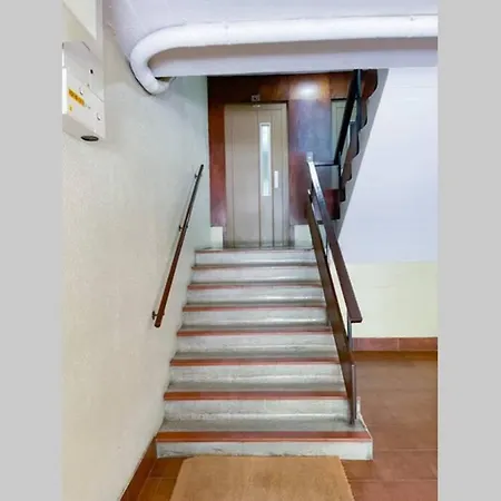 Cozy Apartment With Airport View * Lisbon